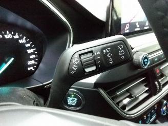 Ford Focus  picture 22