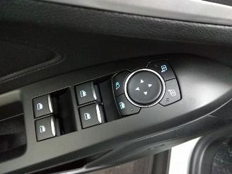 Ford Focus  picture 3