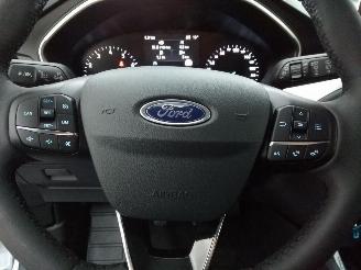 Ford Focus  picture 19