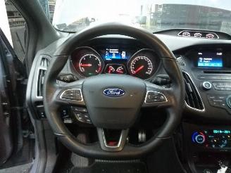 Ford Focus C-Max  picture 23