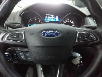 Ford Focus  picture 28
