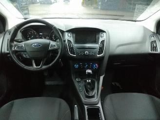 Ford Focus  picture 15