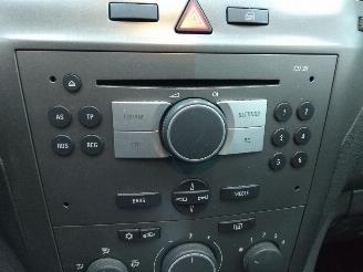 Opel Zafira  picture 5