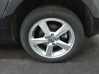 Volvo V-40  picture 37