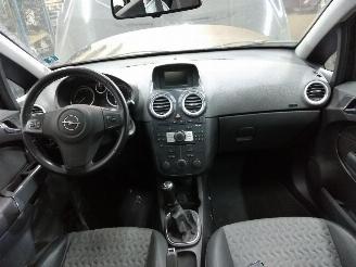 Opel Corsa  picture 28