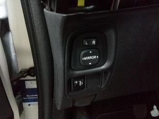 Peugeot 108  picture 18