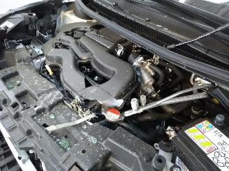 Peugeot 108  picture 16