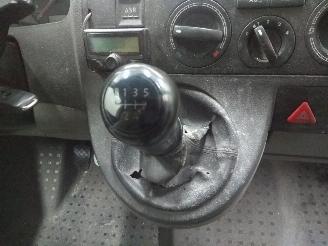 Volkswagen Transporter  picture 3