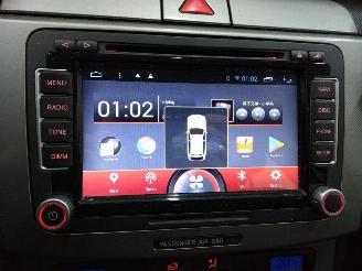 Volkswagen Passat  picture 31