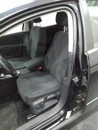 Volkswagen Passat  picture 11