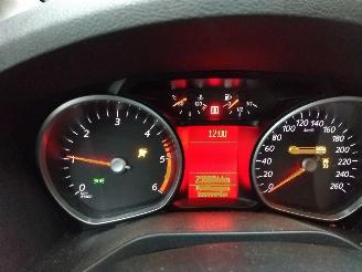 Ford S-Max  picture 4