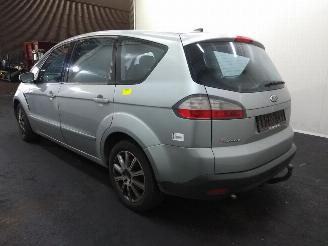 Ford S-Max  picture 12