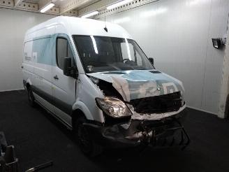 Mercedes Sprinter  picture 1