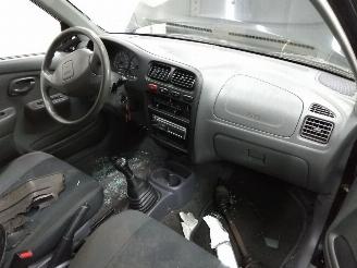 Suzuki Alto  picture 14