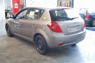Kia Ceed  picture 8
