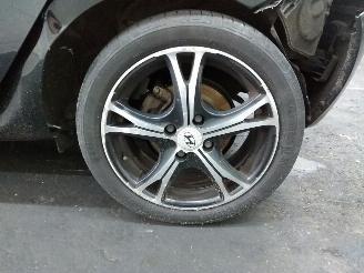 Hyundai I-10  picture 23