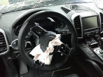 Porsche Cayenne  picture 16