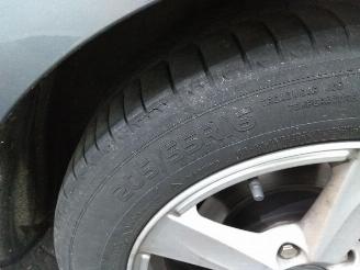 Volvo V-40  picture 21