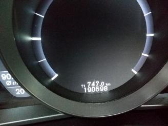 Volvo V-40  picture 2