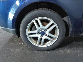 Ford C-Max  picture 13