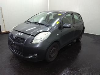 Toyota Yaris  picture 8