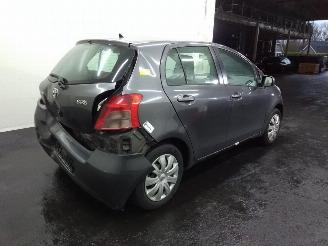 Toyota Yaris  picture 25