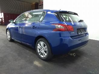 Peugeot 308  picture 2