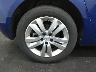 Peugeot 308  picture 24