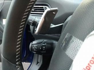 Peugeot 308  picture 5