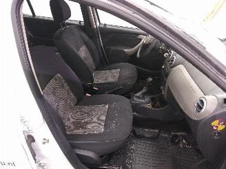 Dacia Sandero  picture 11