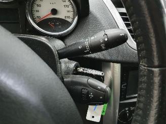 Peugeot 207  picture 31