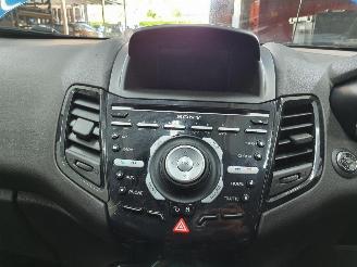 Ford Fiesta  picture 4