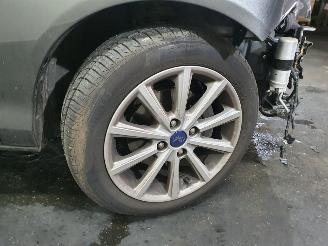 Ford B-Max  picture 13