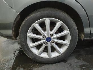 Ford B-Max  picture 16