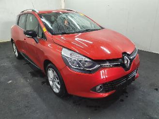 Salvage car Renault Clio 1.5 dCi Limited 2016/4