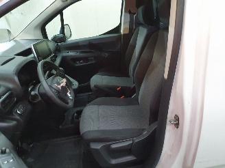 Opel Combo 1.6D L1H1 Edition picture 24