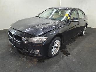 BMW 3-serie F30 320I picture 3
