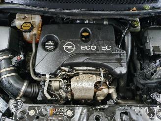Opel Corsa E 1.0 Turbo Color Edition picture 24