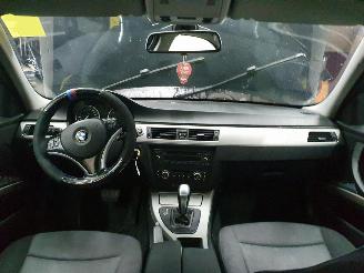 BMW 3-serie E90 318I picture 8
