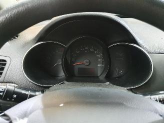 Kia Picanto  picture 5