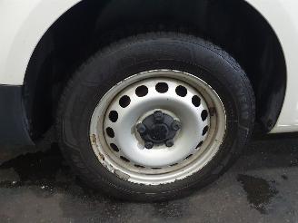 Volkswagen Caddy Maxi 2.0TDI L2H1 picture 11