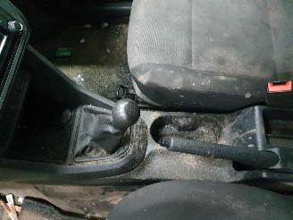 Volkswagen Caddy Maxi 2.0TDI L2H1 picture 24