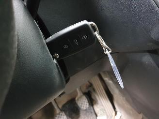 Volkswagen Caddy Maxi 2.0TDI L2H1 picture 14