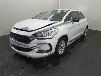 DS Automobiles DS 5 1.6 BlueHDI Business picture 3