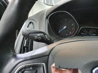 Ford Focus 1.0 EcoBoost 100pk picture 20