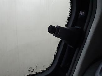 Volkswagen Up! 121 1.0 BlueMotion High Up! picture 16