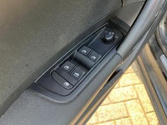 Audi A1 A1 Sportback (8XA/8XF), Hatchback 5-drs, 2011 / 2018 1.6 TDI 16V picture 15