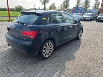 Audi A1 A1 Sportback (8XA/8XF), Hatchback 5-drs, 2011 / 2018 1.6 TDI 16V picture 5