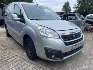 Voiture accidenté Peugeot Partner Partner (GC/GF/GG/GJ/GK), Van, 2008 / 2018 1.6 BlueHDi 100 2015