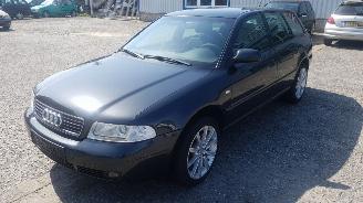 skadebil auto Audi A4 B5 Zwart LZ9U Onderdelen Bumper Deur 1999/4